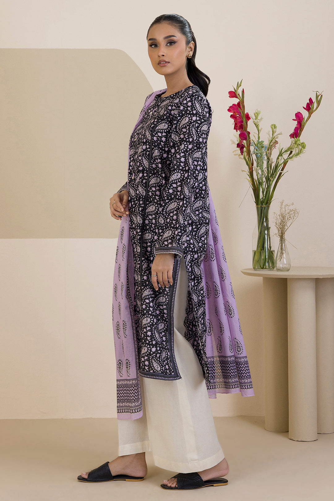 Aura Kurta Dupatta