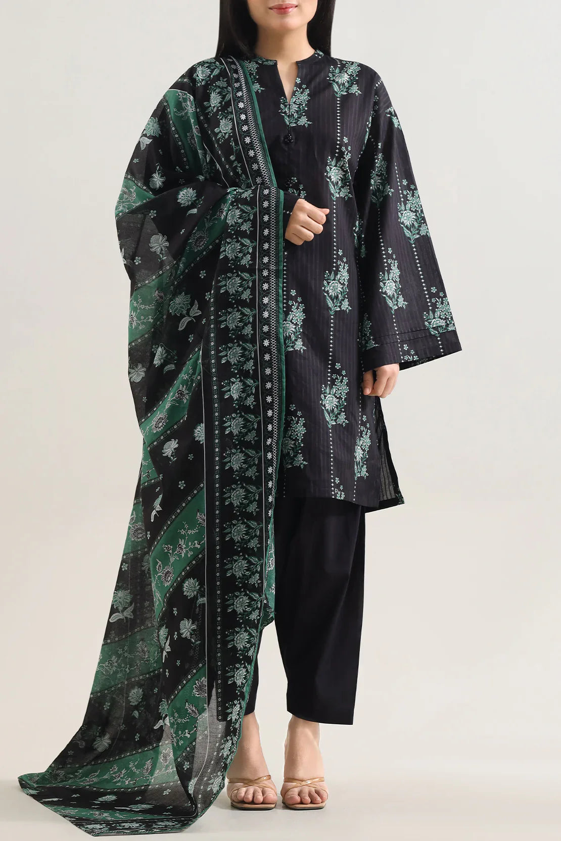 Aura 3-Piece Unstitched Lawn Suit